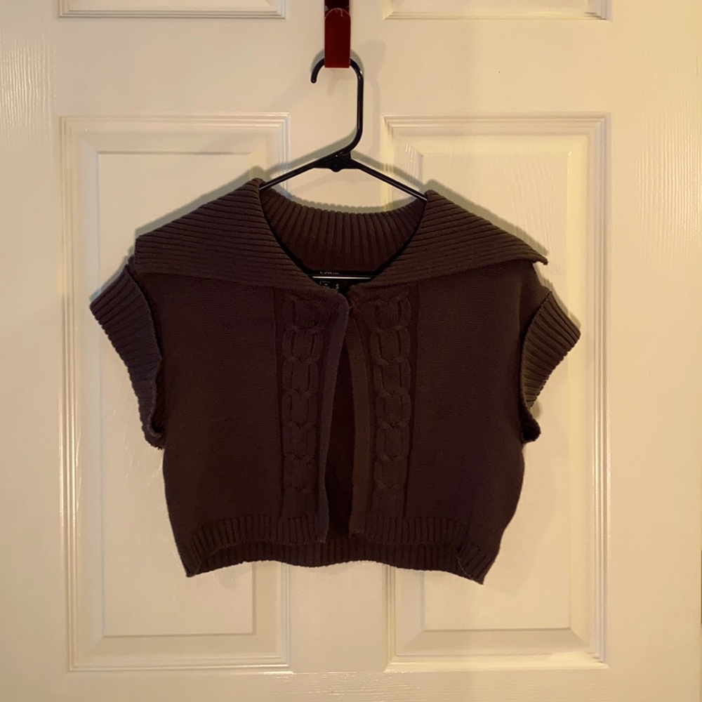 Cropped sweater